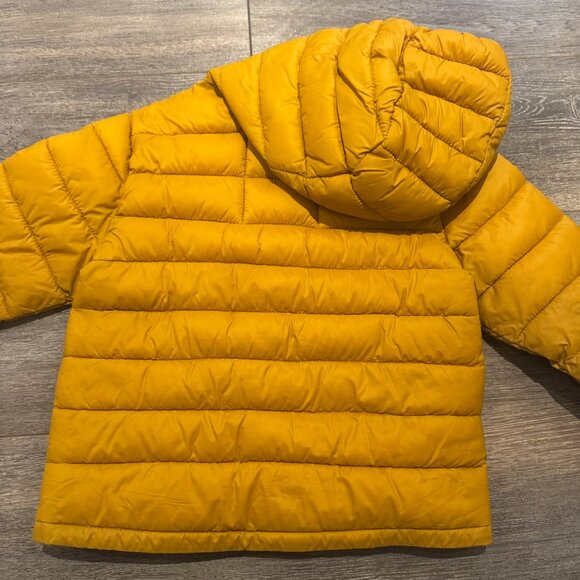 GAP Toddler Puffer Jacket – Mustard Yellow – Size 2T - Picture 3 of 3